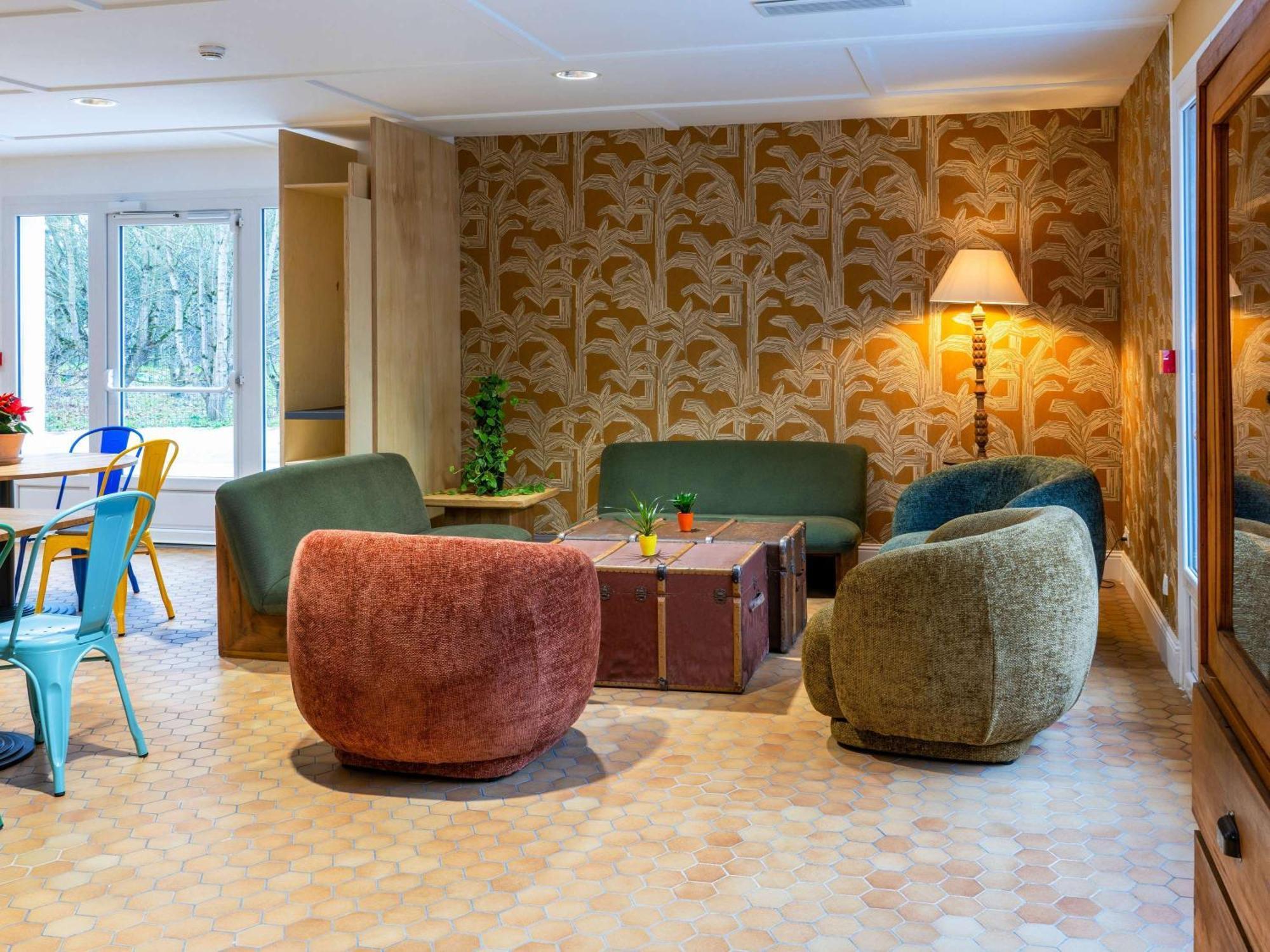 Greet Hotel Châtellerault Esterno foto