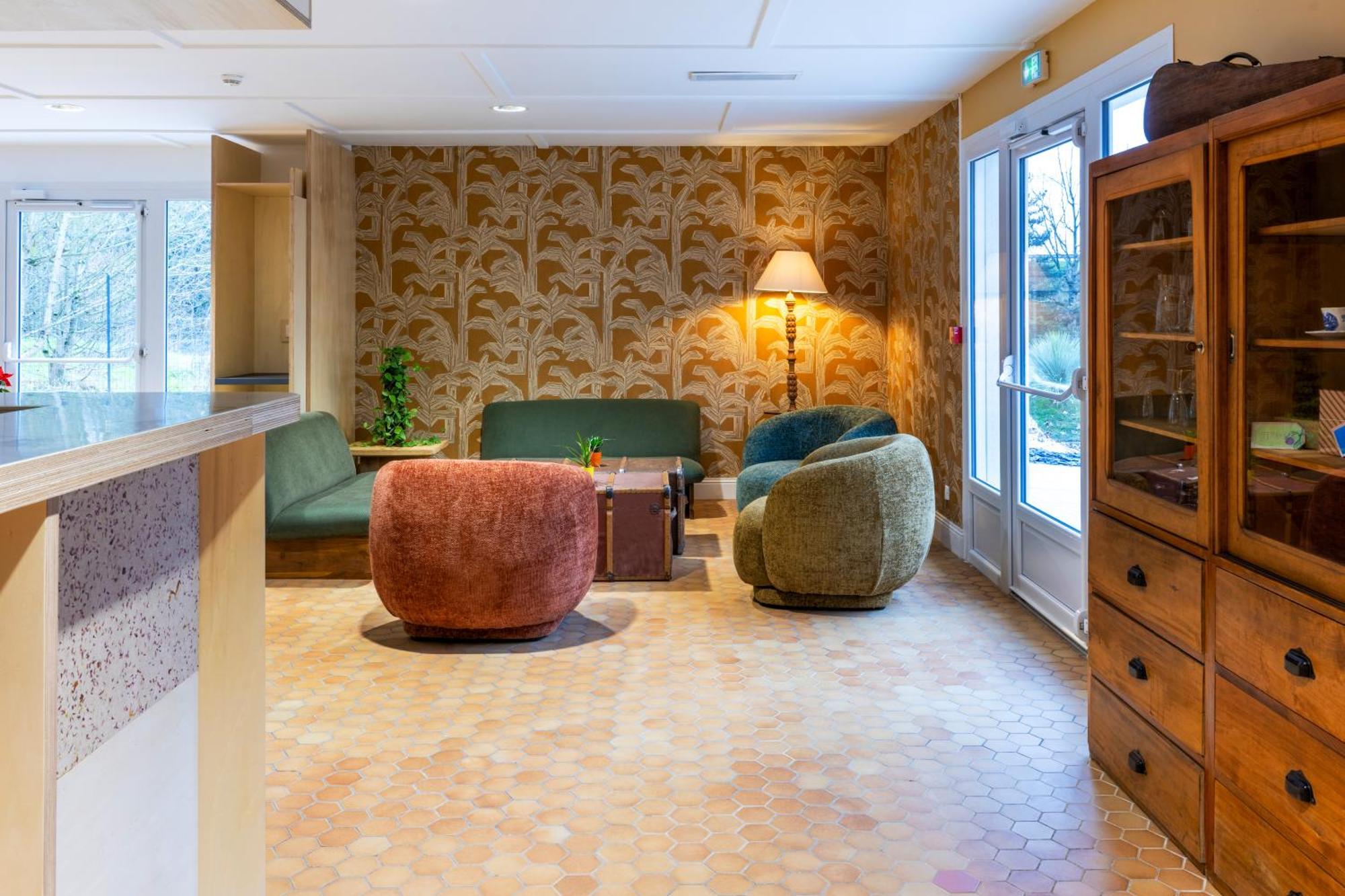 Greet Hotel Châtellerault Esterno foto